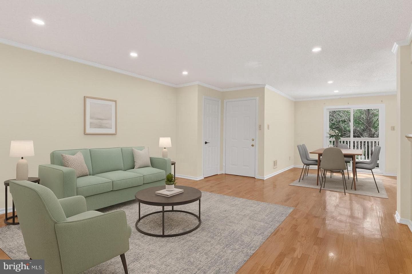 1541 Lincoln Way #201a photo 3