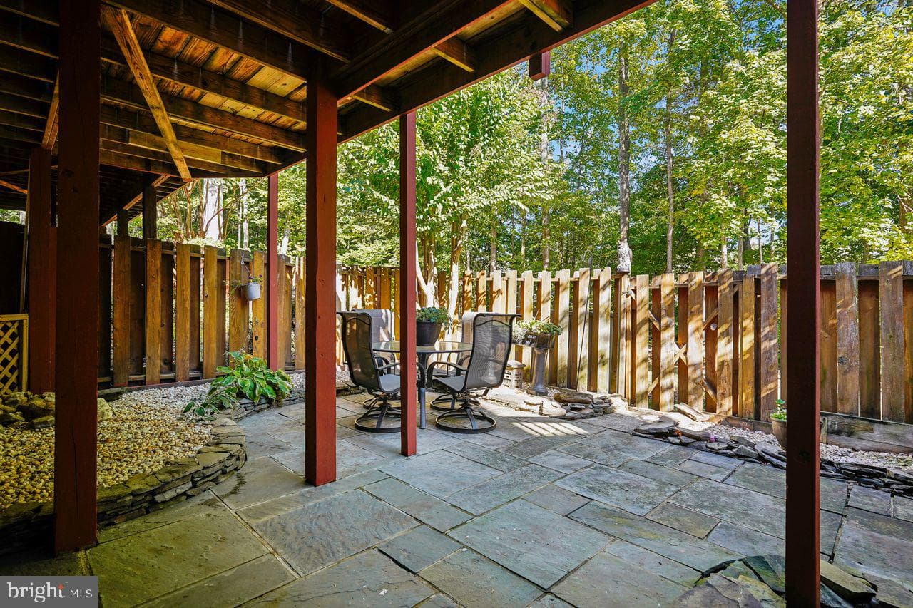 7917 Valleyfield Drive photo 33