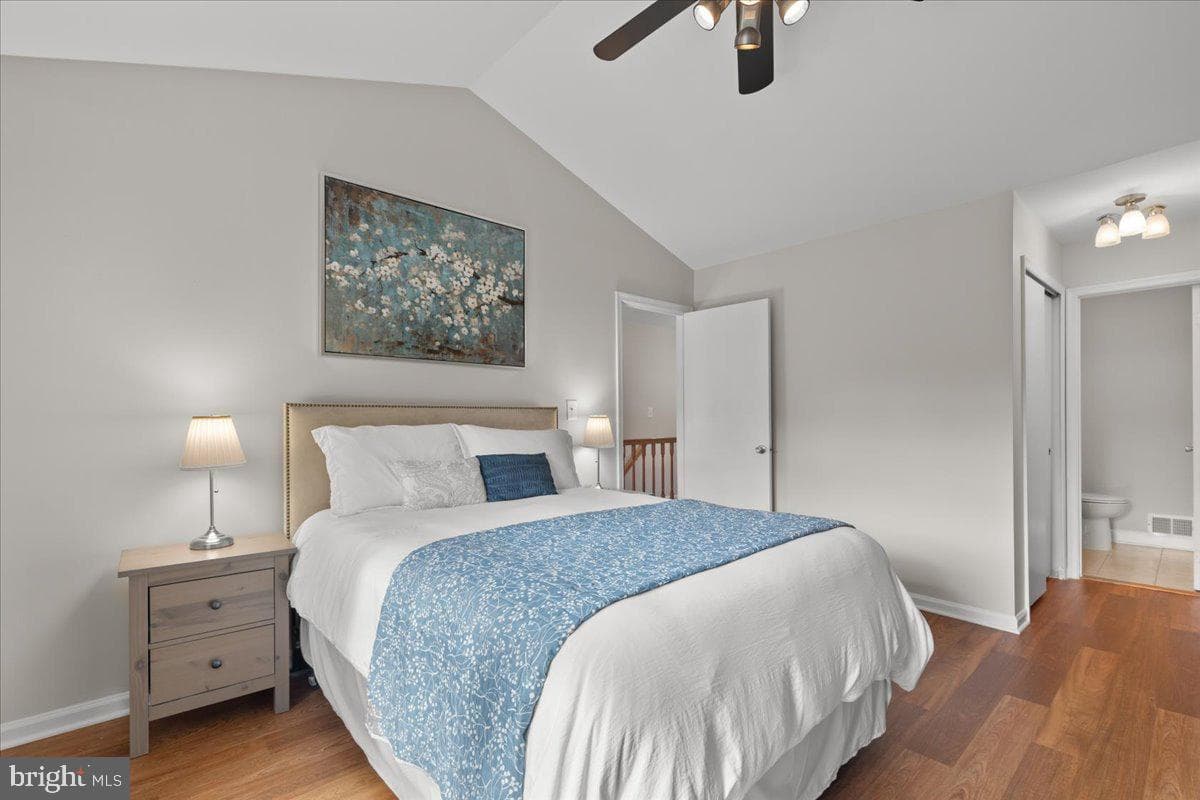 6121 Stonepath Circle photo 18