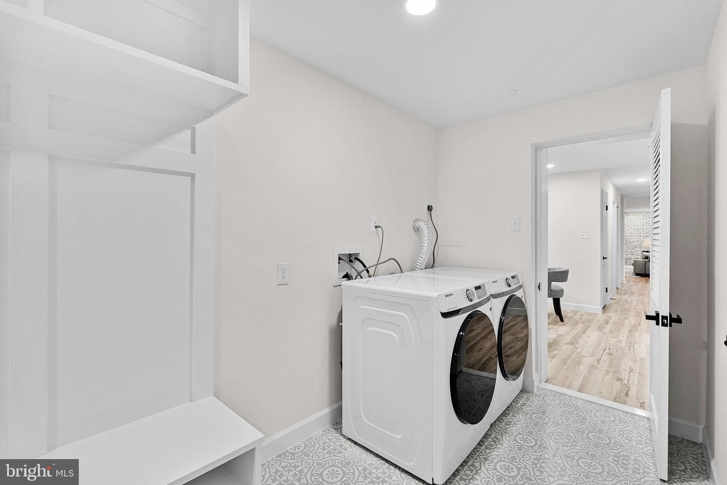 5924 Jane Way photo 32