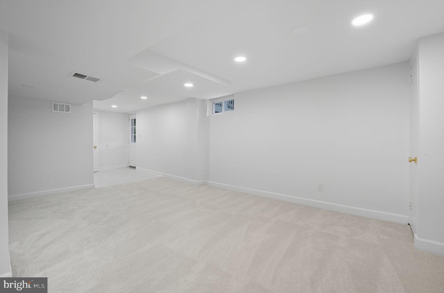 2825 Winchester Way photo 18