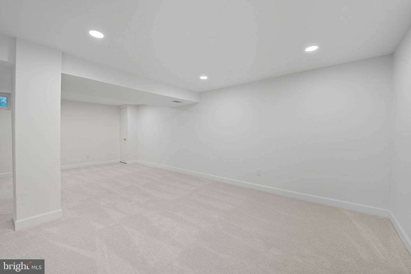 2825 Winchester Way photo 19