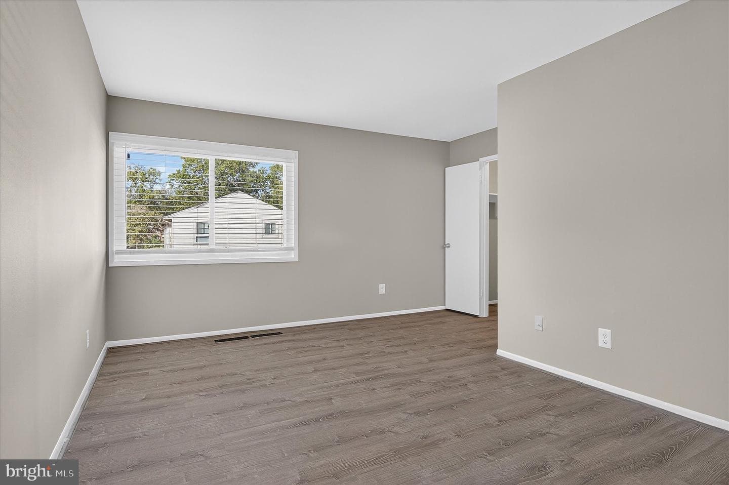 402 Reneau Way photo 5