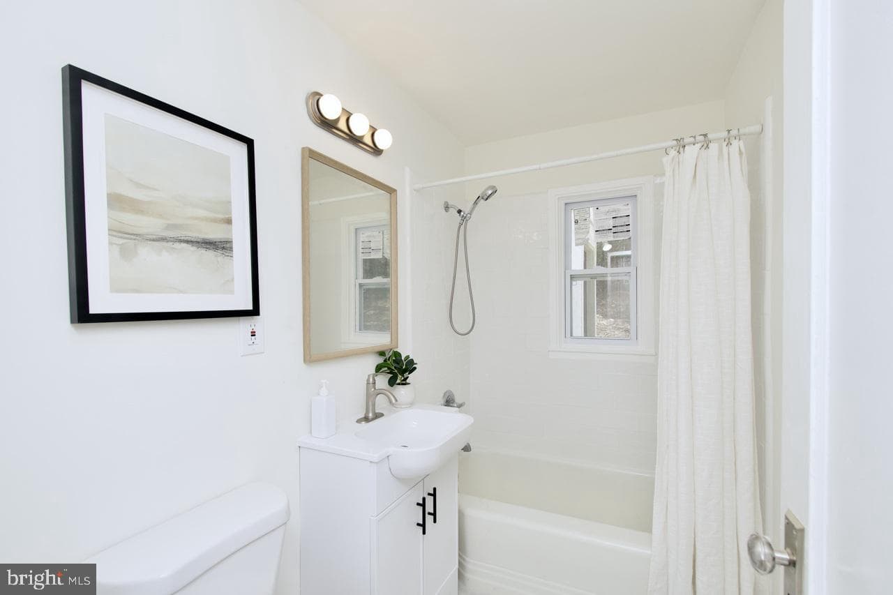 2415 Fairhaven Avenue photo 21