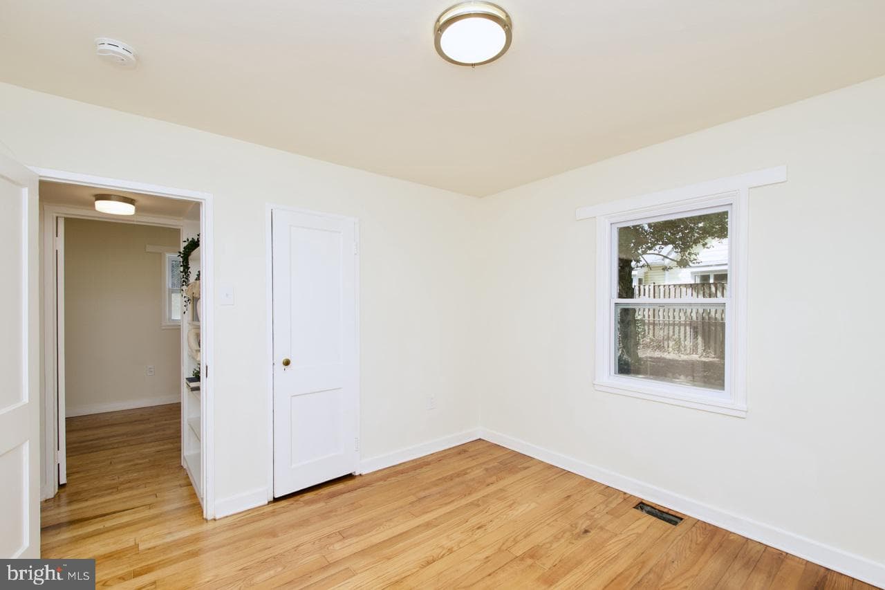 2415 Fairhaven Avenue photo 27