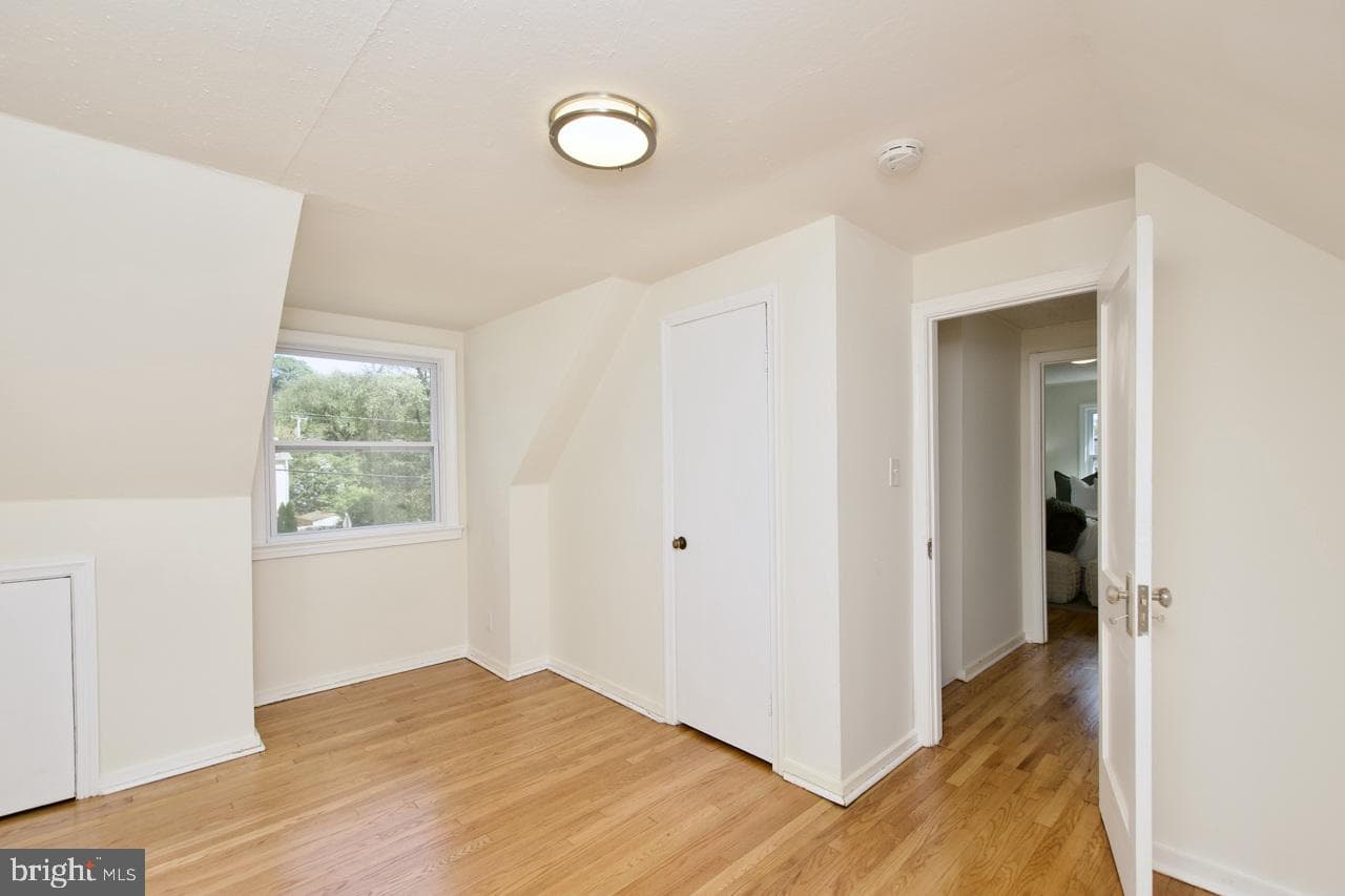 2415 Fairhaven Avenue photo 28