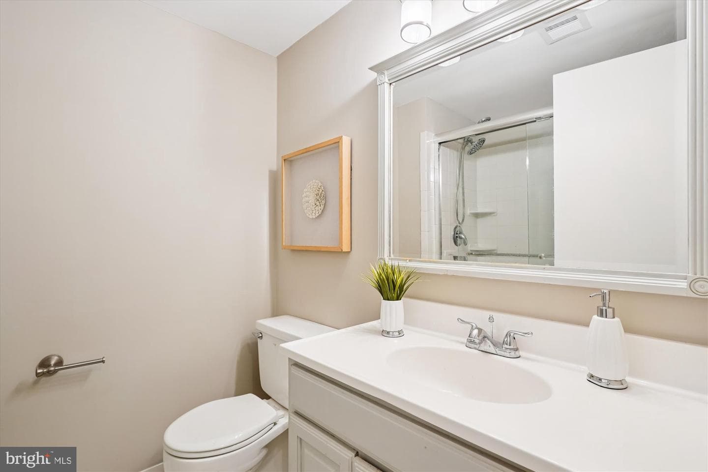 1616 Sherwood Hall Lane photo 46