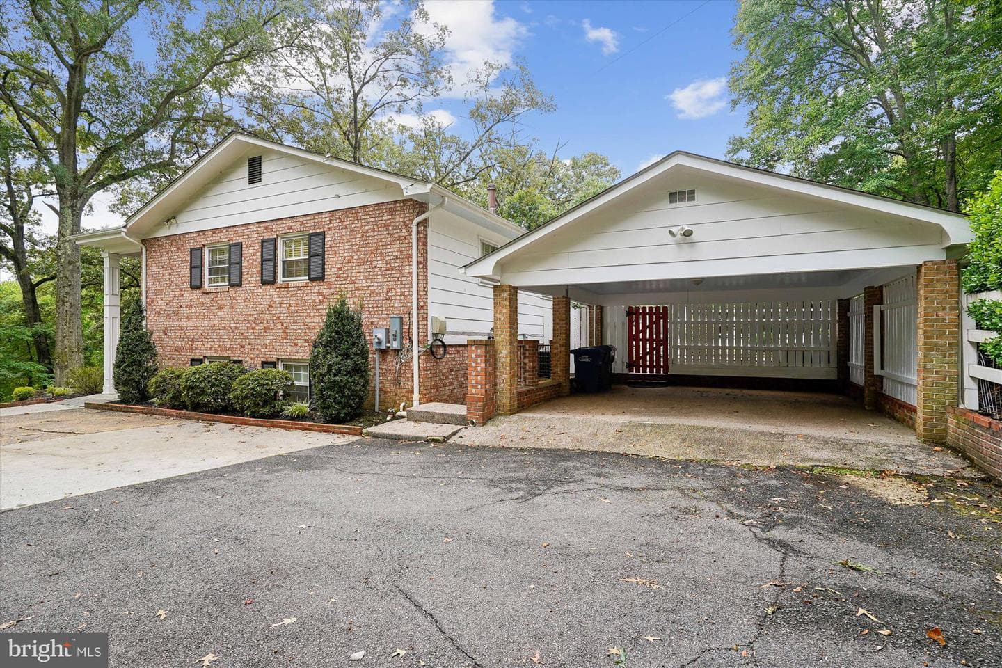 1616 Sherwood Hall Lane photo 55