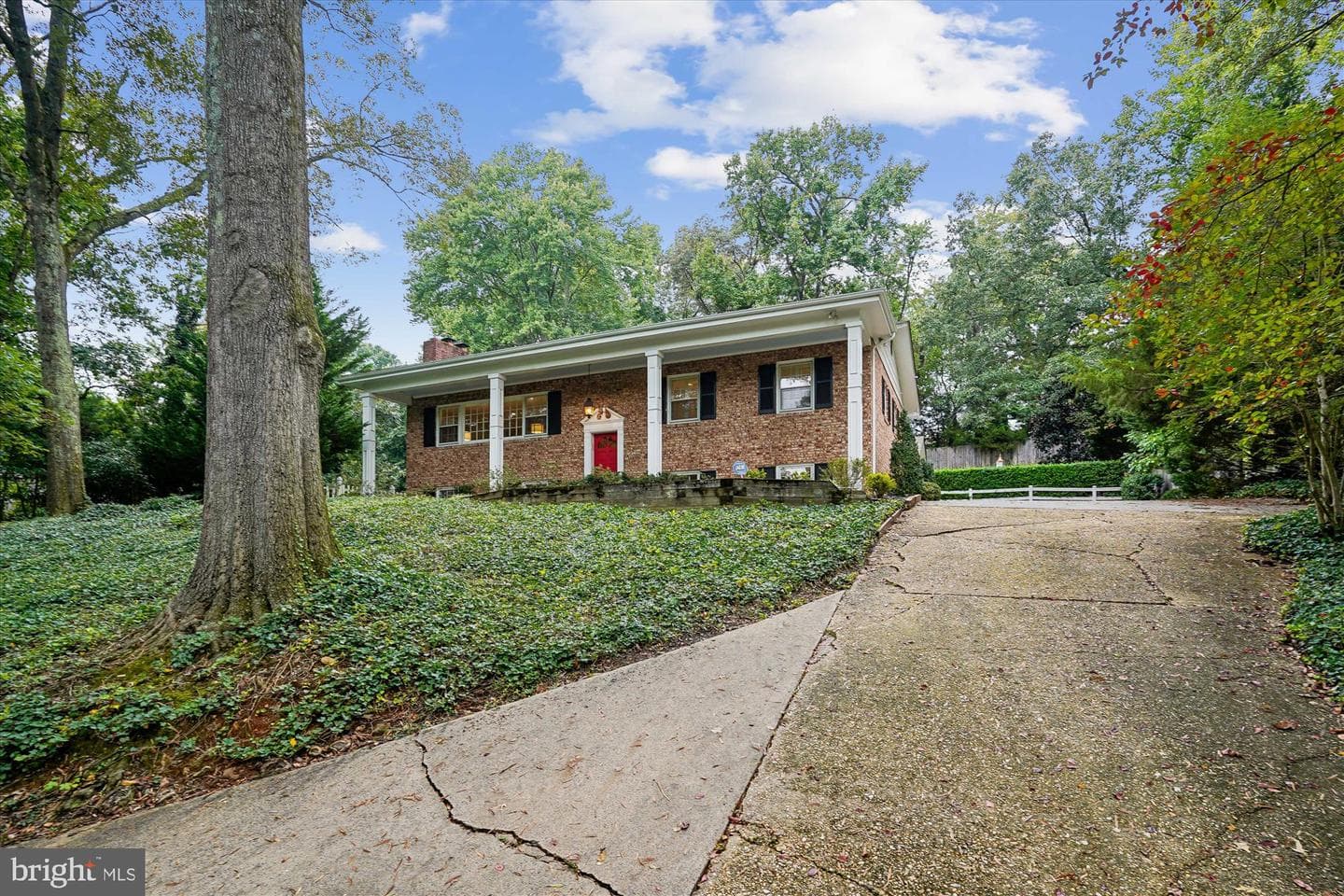 1616 Sherwood Hall Lane photo 58