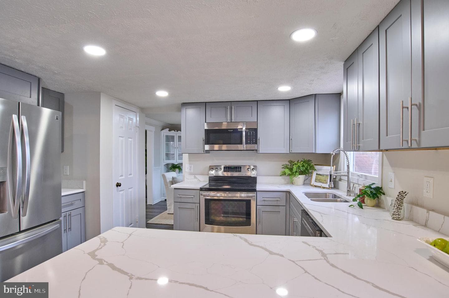 13032 Monterey Estates Drive photo 3