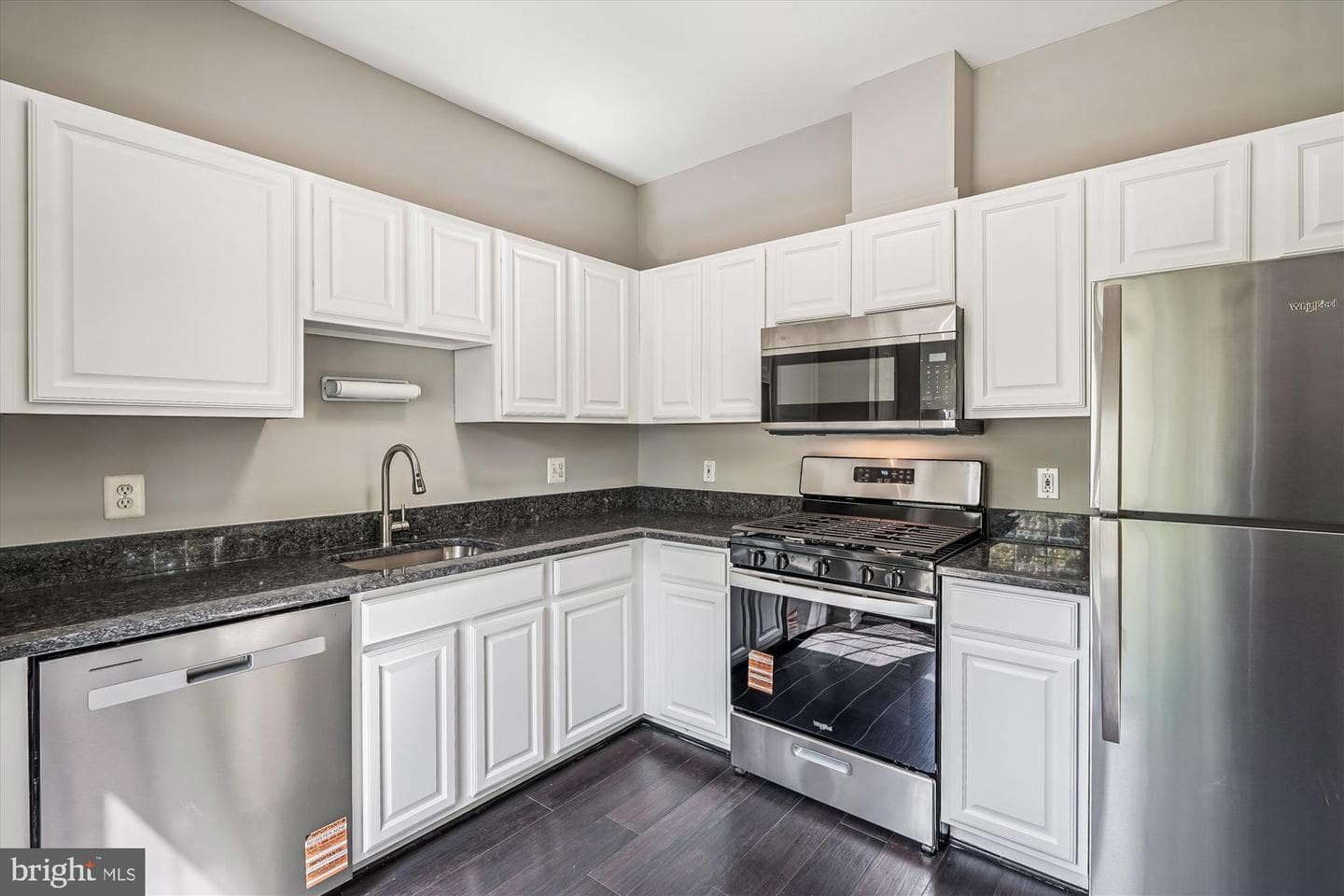 4131 Fountainside Lane #j204 photo 13