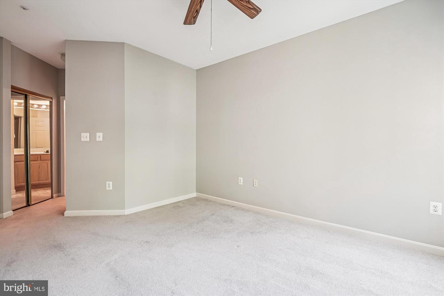 4131 Fountainside Lane #j204 photo 16