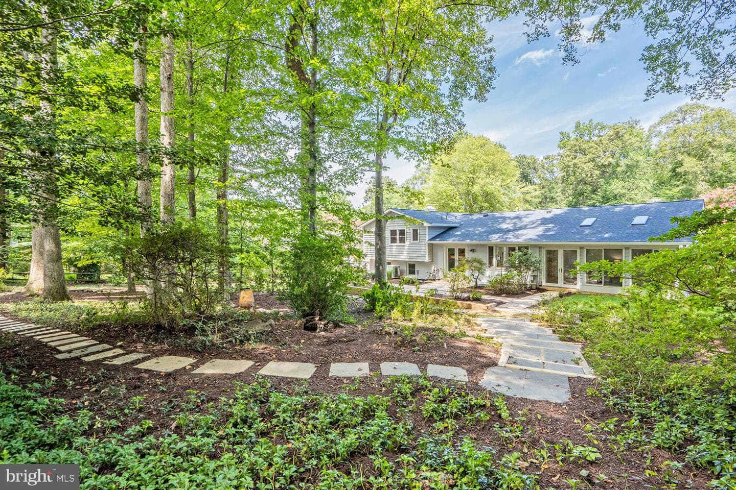 2615 E Meredith Drive photo 3