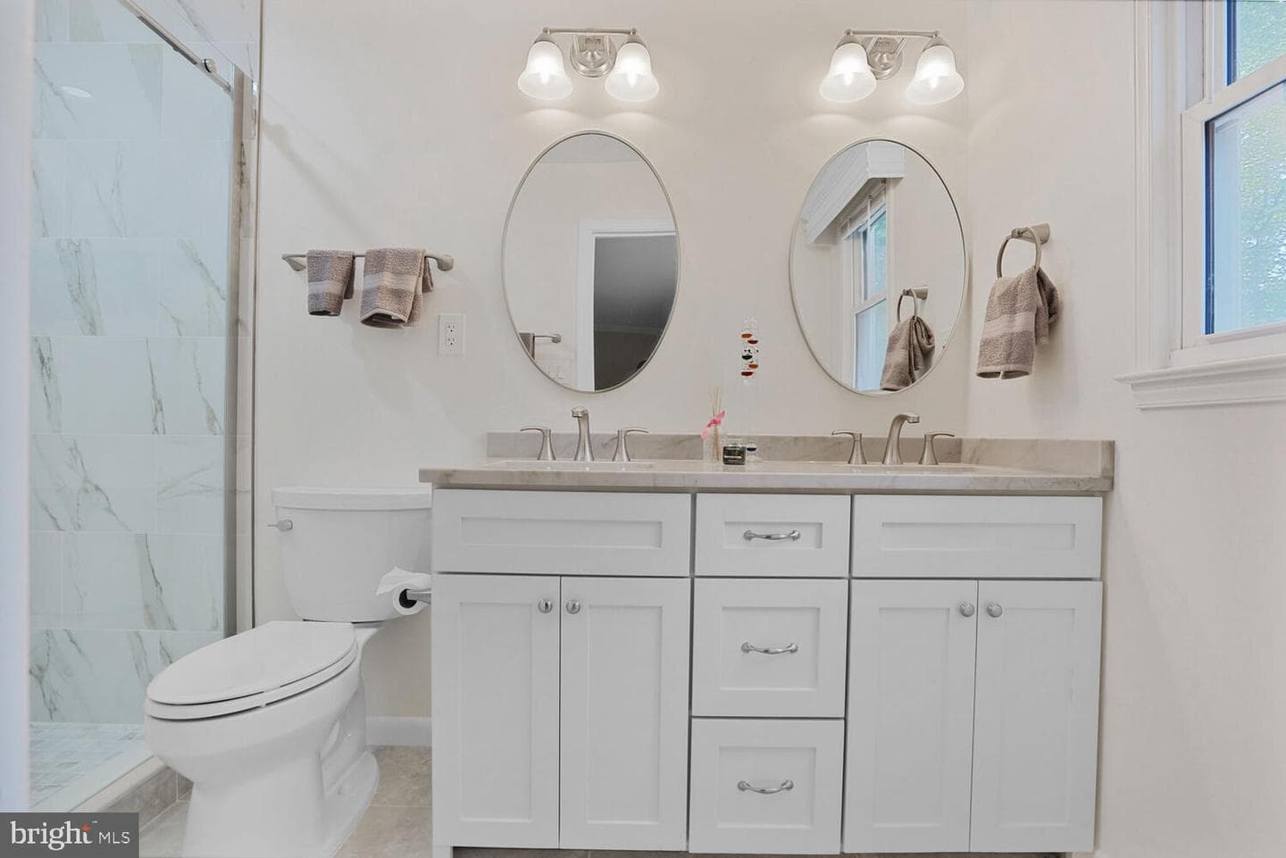 2615 E Meredith Drive photo 32