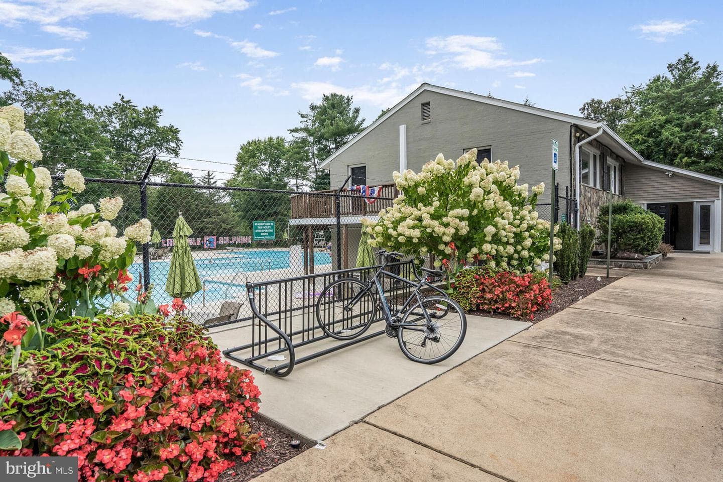 2615 E Meredith Drive photo 43