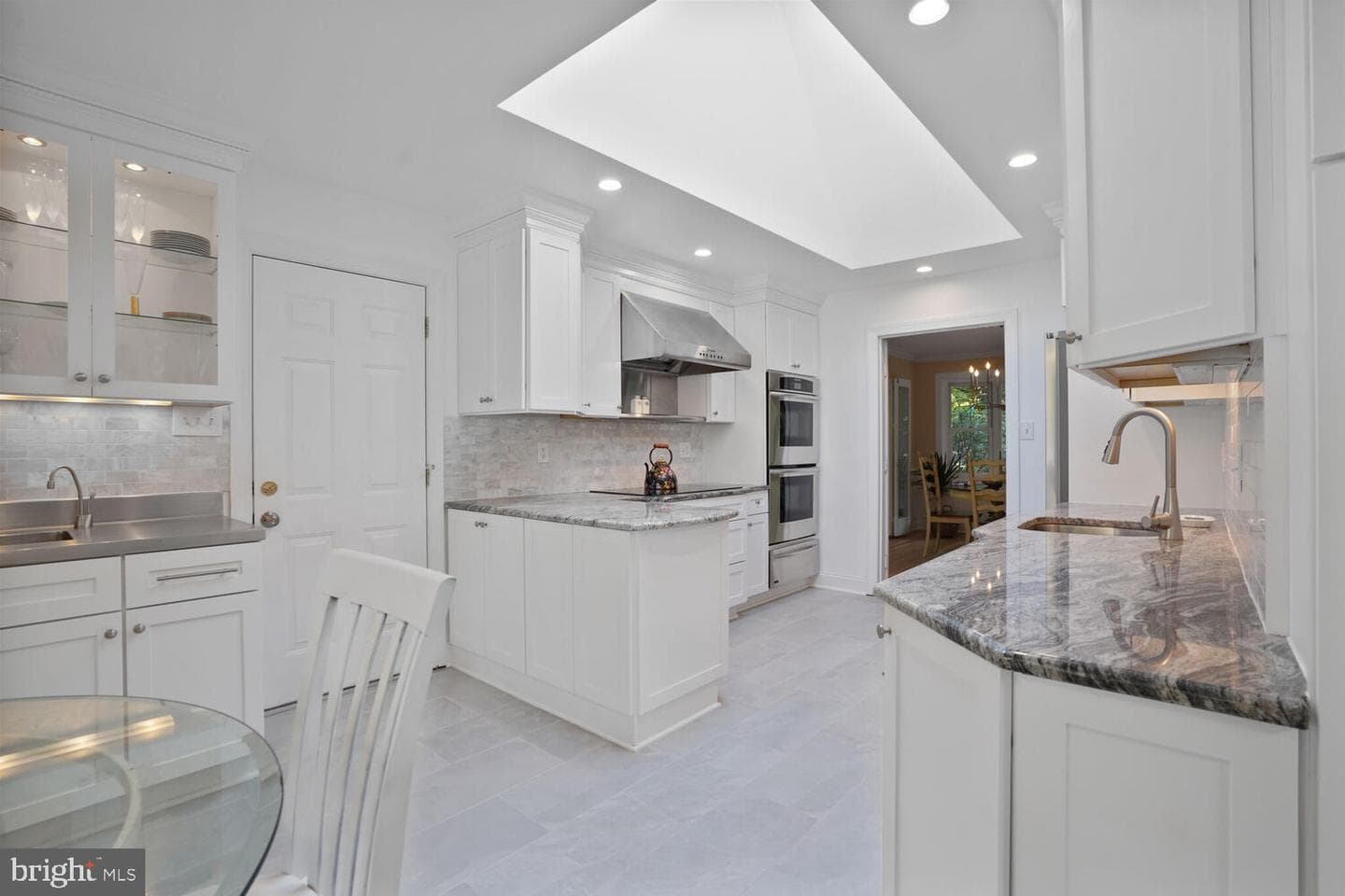 2615 E Meredith Drive photo 5