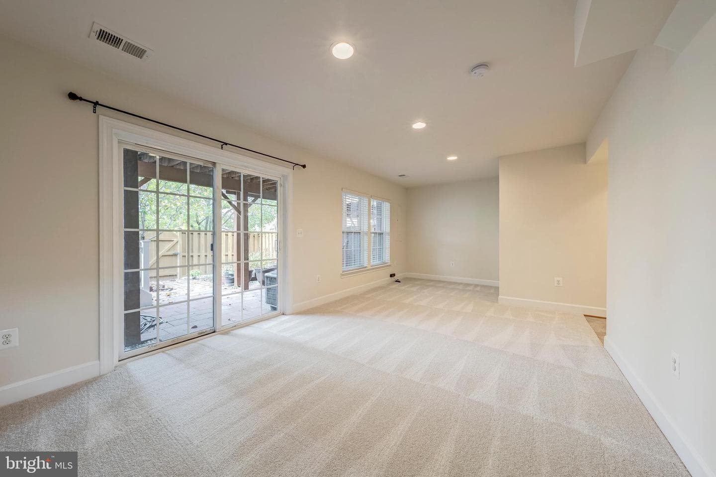 6225 Summit Point Court photo 27