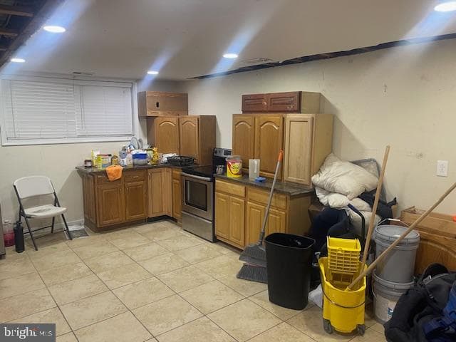 711 Archer Court photo 16