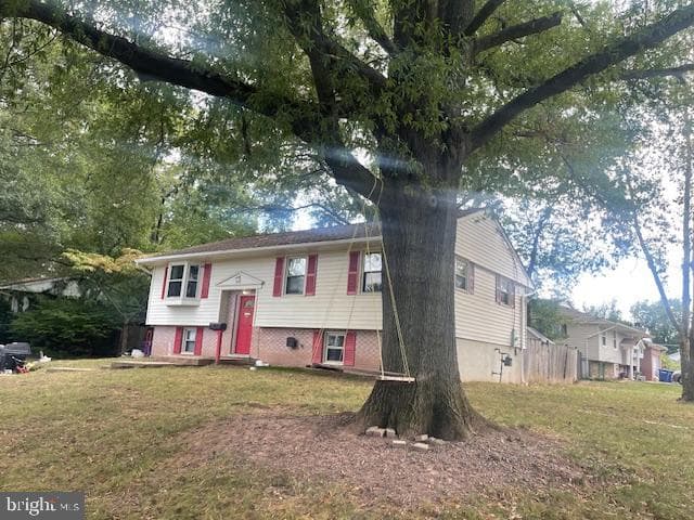 711 Archer Court photo 2