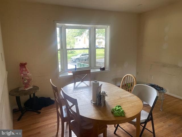 711 Archer Court photo 5