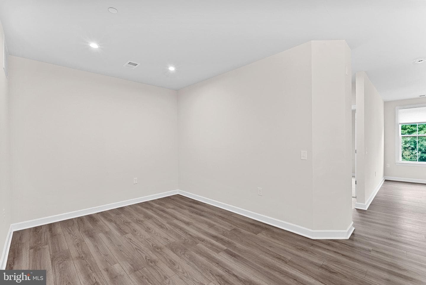 3925 Fair Ridge Drive #305 photo 7