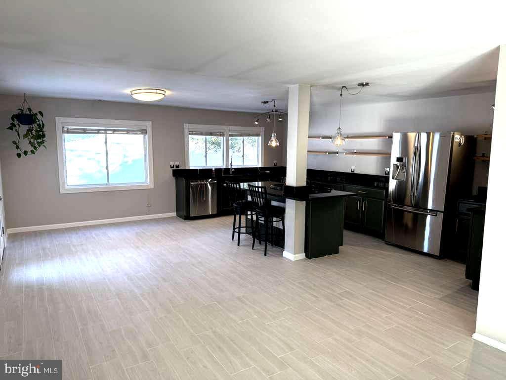 2112 Pimmit Drive photo 10