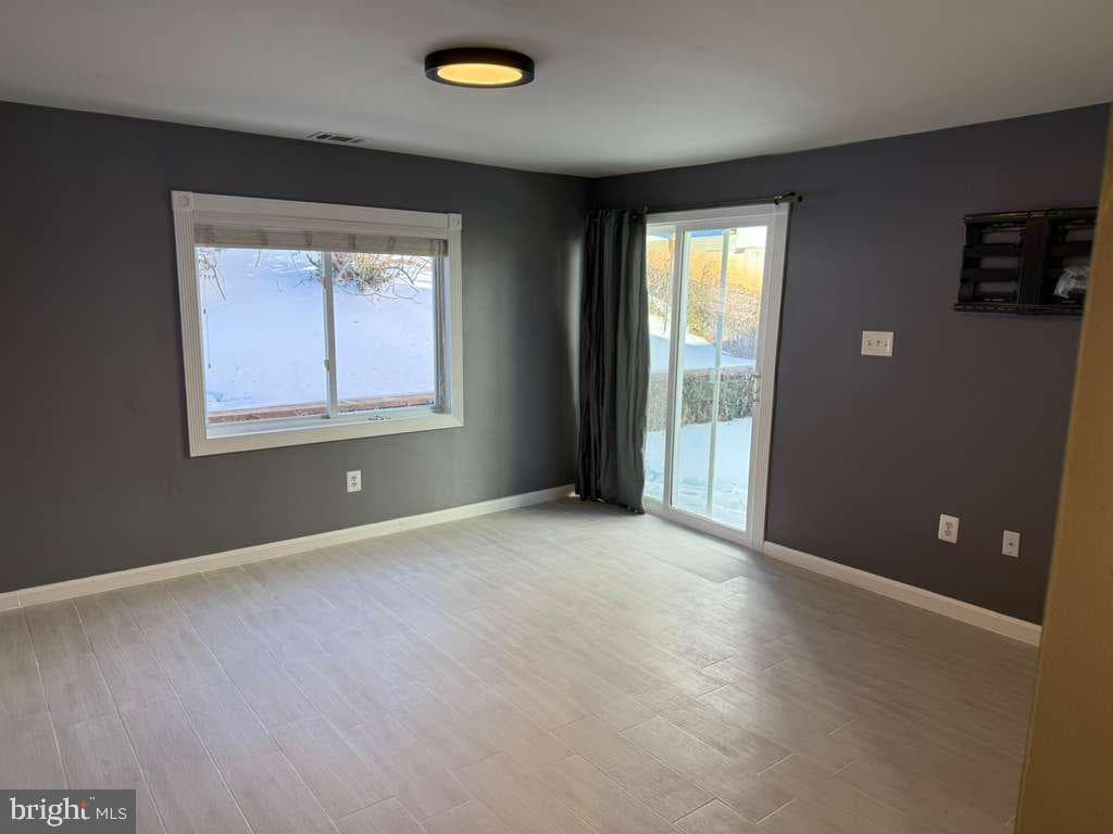 2112 Pimmit Drive photo 17