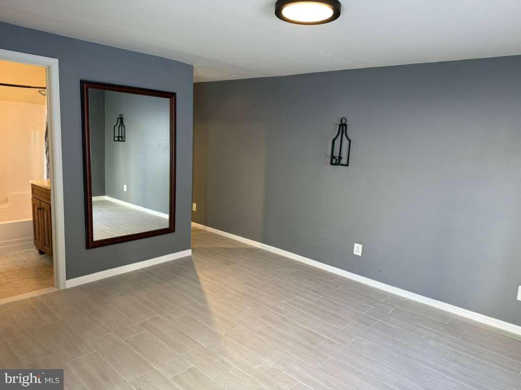 2112 Pimmit Drive photo 18