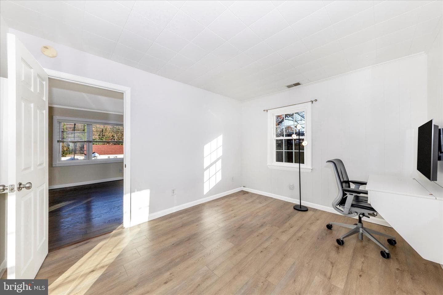 2112 Pimmit Drive photo 31