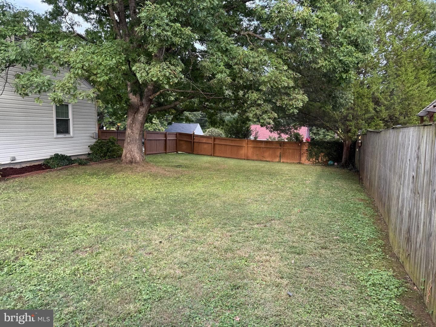 2112 Pimmit Drive photo 4