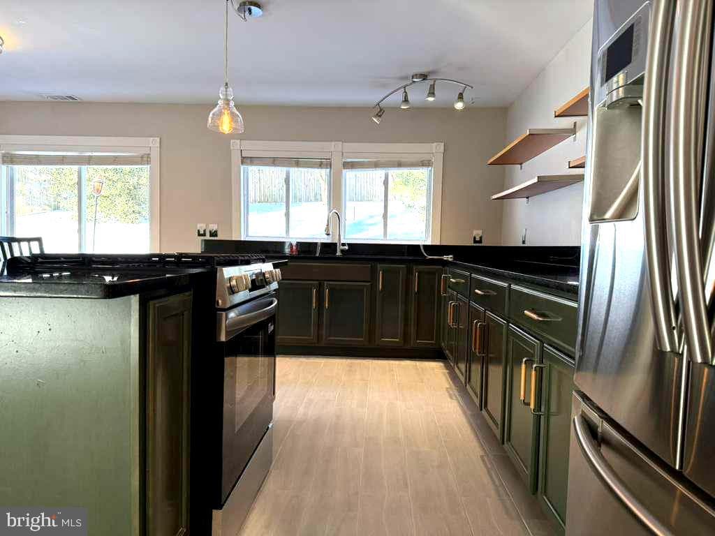 2112 Pimmit Drive photo 48