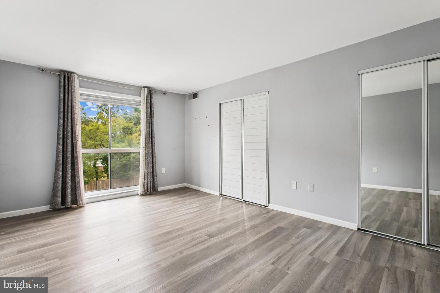 5608 Bloomfield Drive #204 photo 22