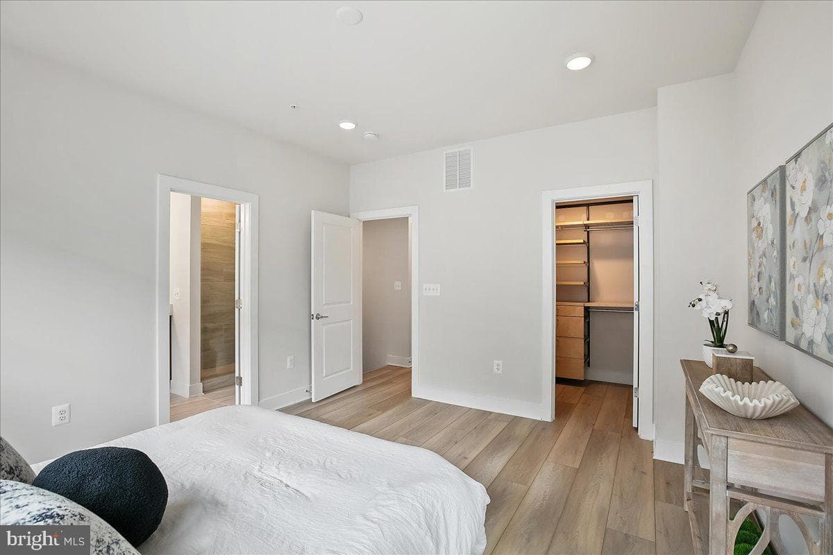 12768 Sunrise Valley Drive photo 21
