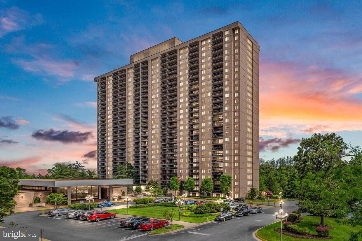 3705 S George Mason Drive #1409s photo 1