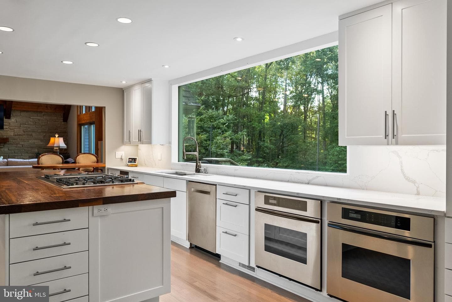 536 Springvale Road photo 16