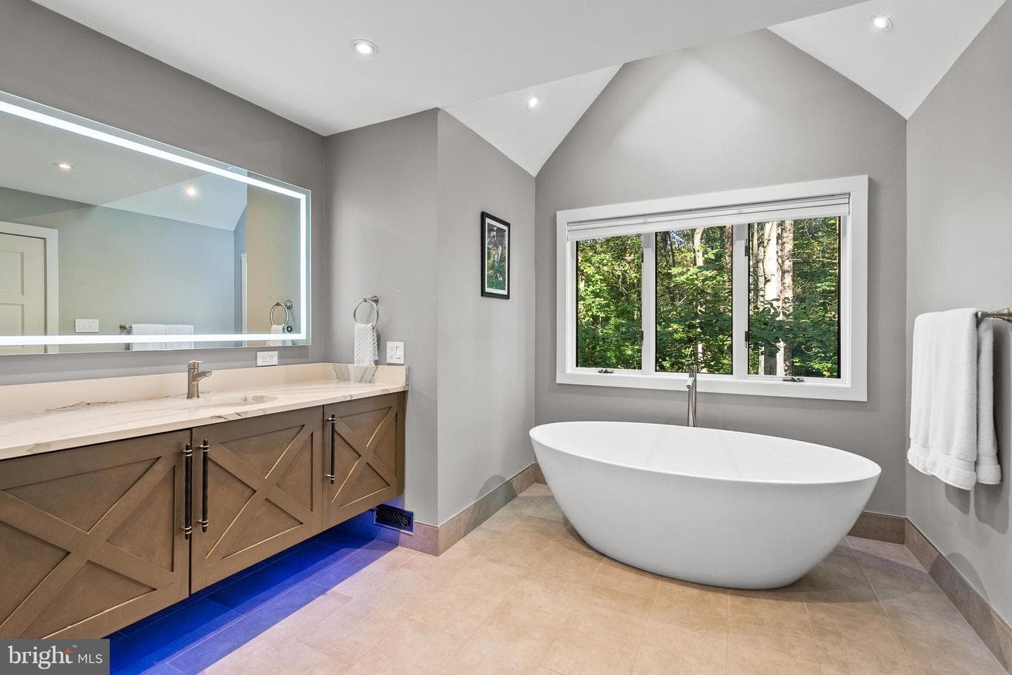 536 Springvale Road photo 67