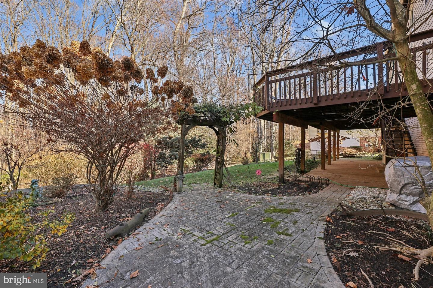 8510 Browning Court photo 5