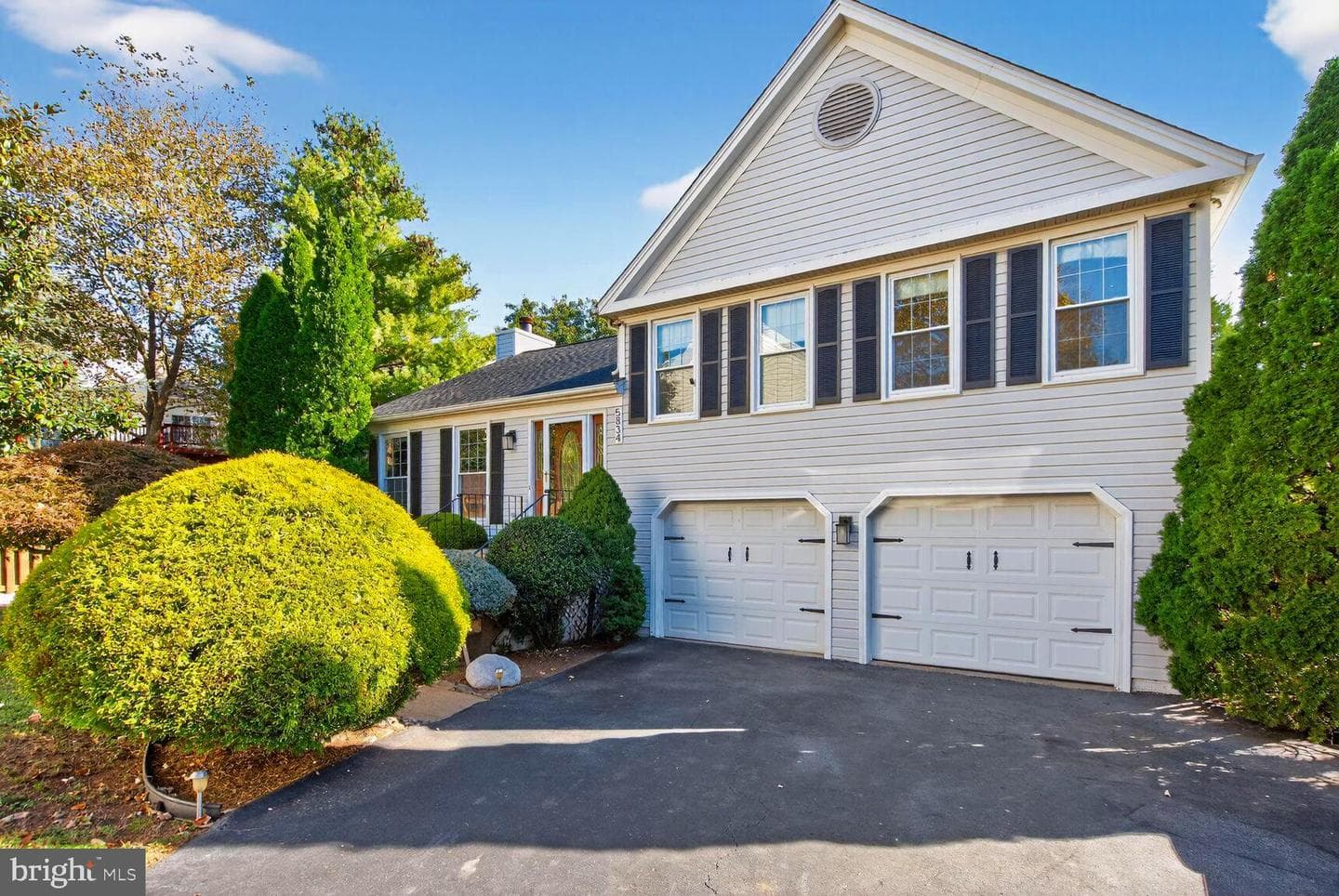 5834 Stone Ridge Drive photo 3