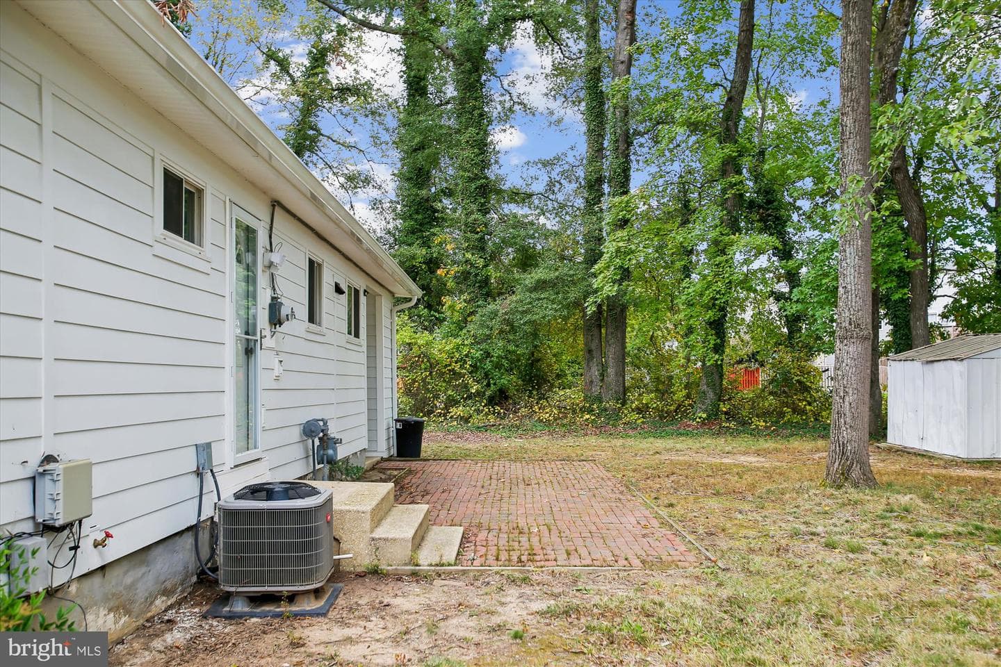 4403 Wyres Street photo 33