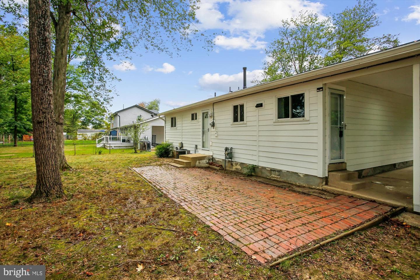 4403 Wyres Street photo 35