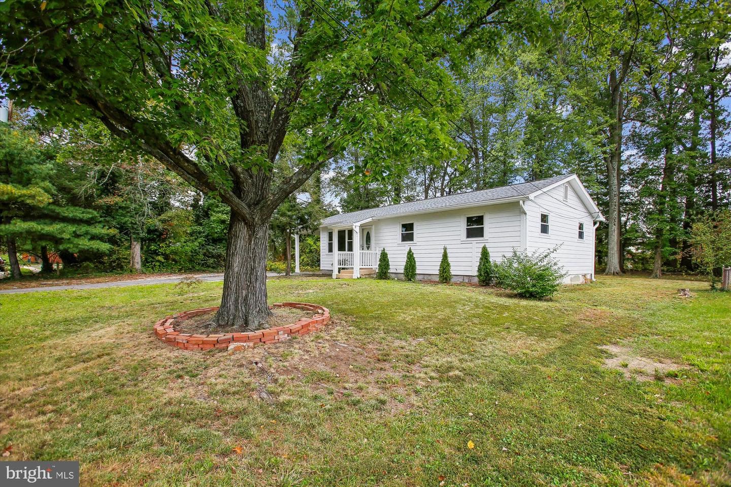 4403 Wyres Street photo 43