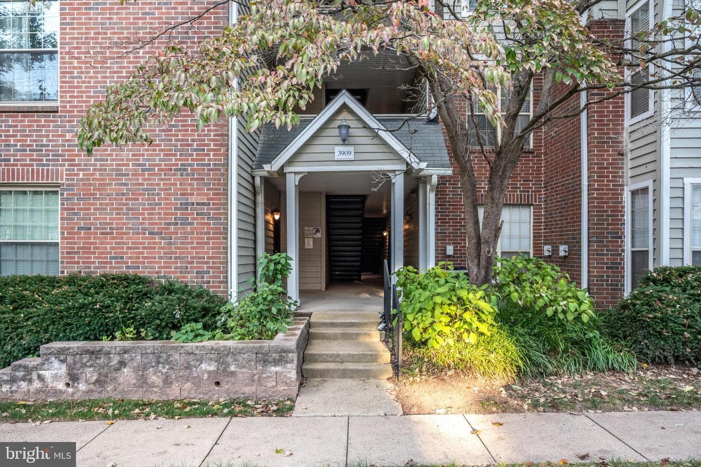 3909 Penderview Drive #1903 photo 2