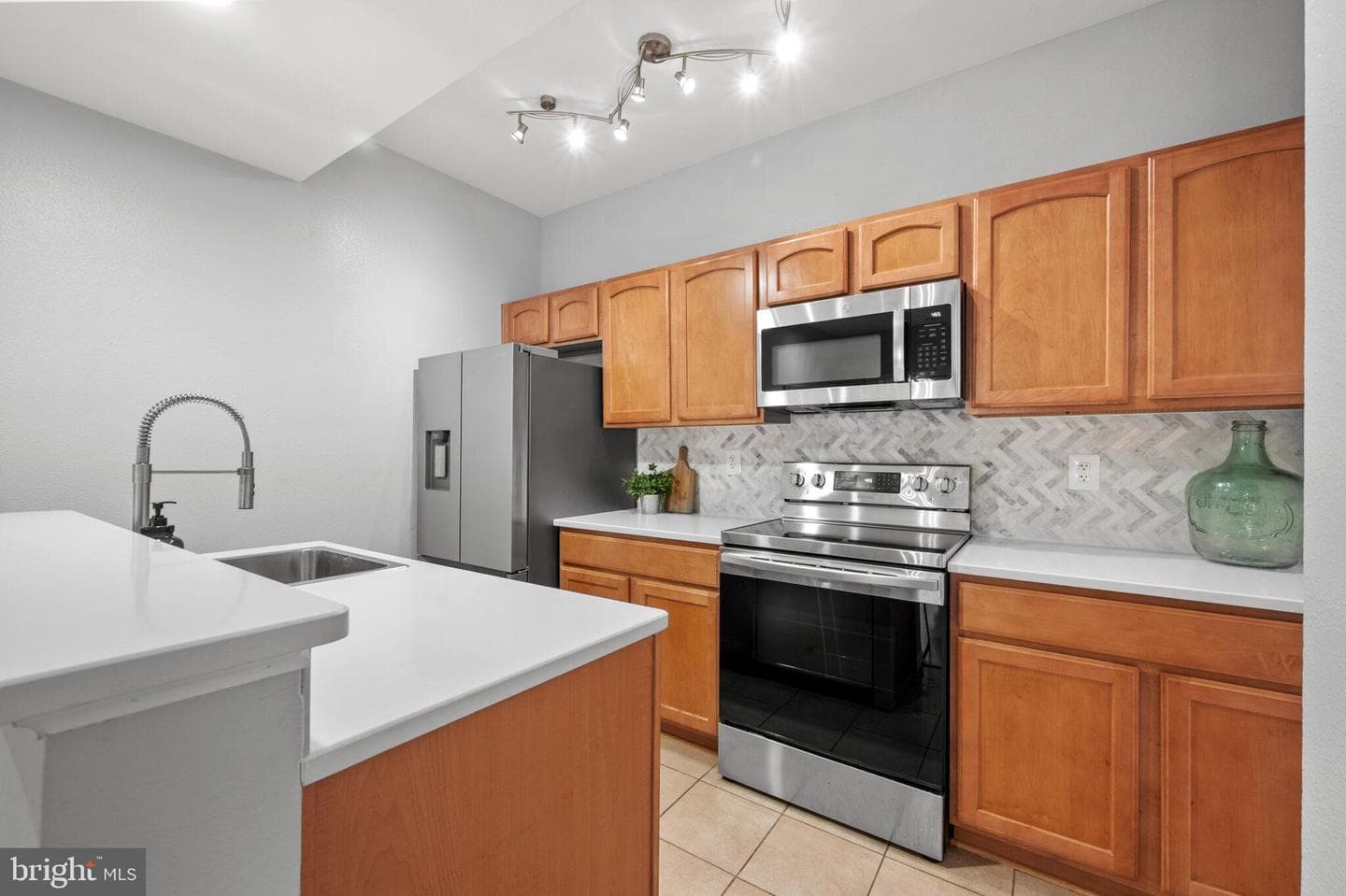 3909 Penderview Drive #1903 photo 7