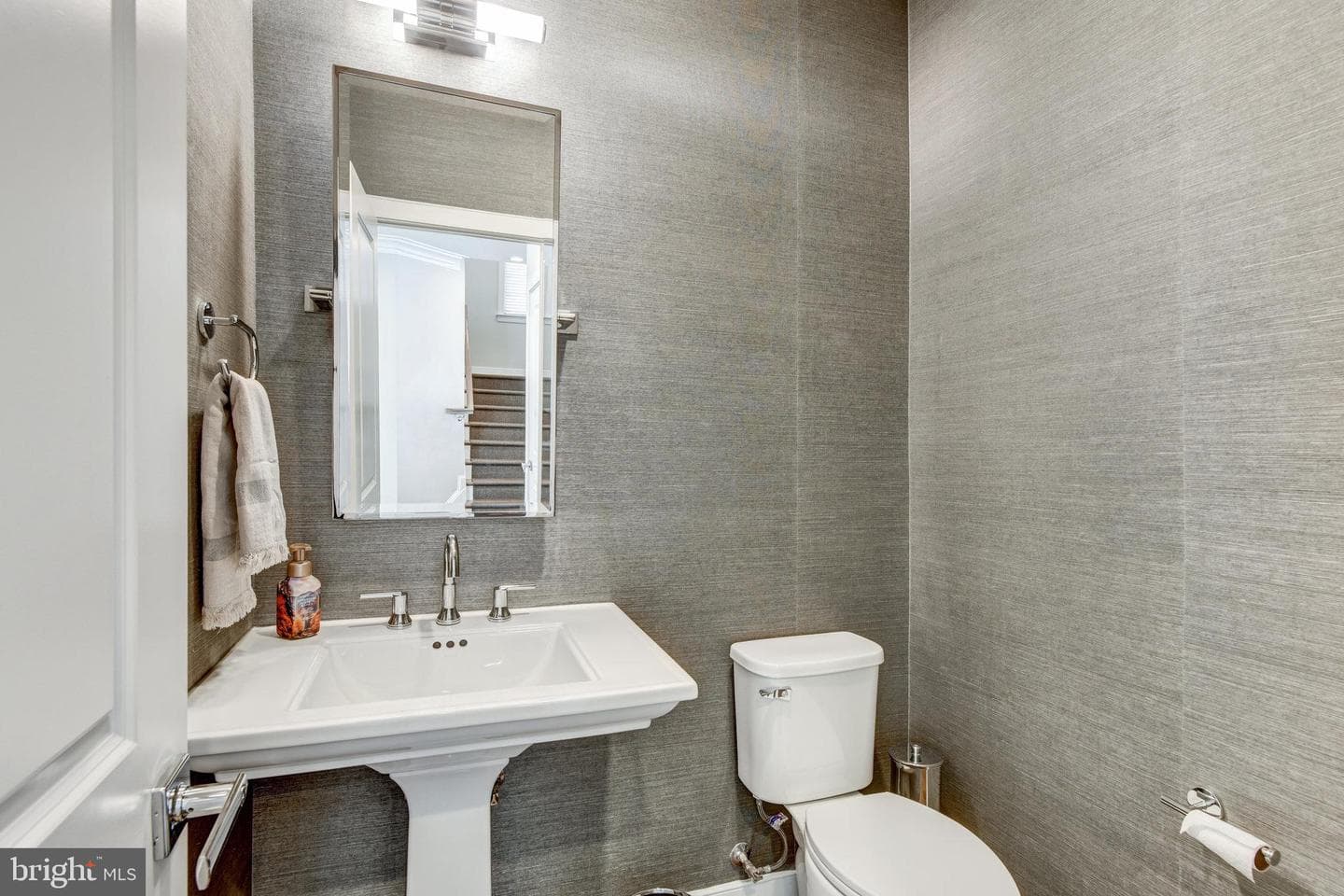 4430 George Mason Boulevard photo 10