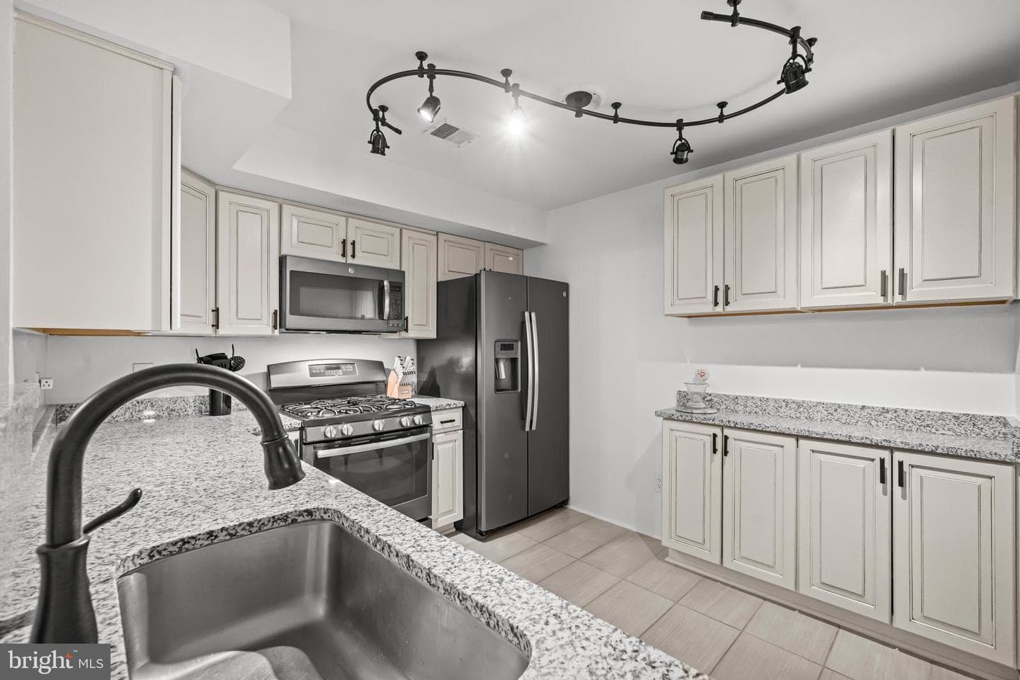 12229 Fairfield House Drive #206 photo 3