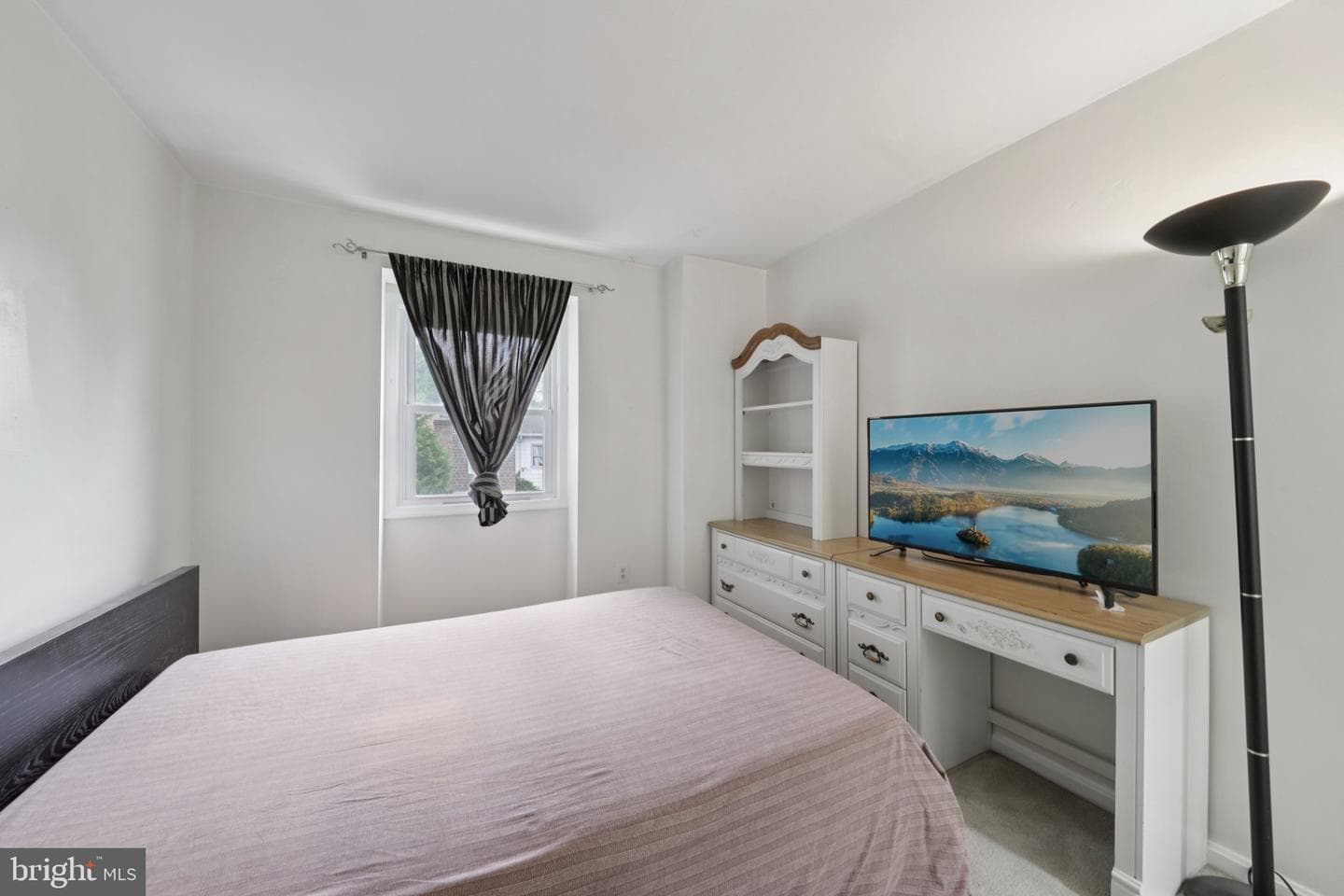 4541 Garbo Court photo 32