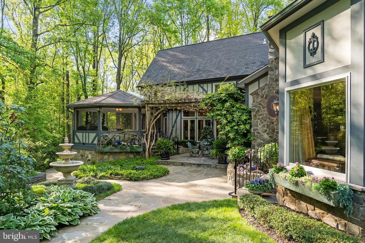 10205 Cedar Pond Drive photo 19