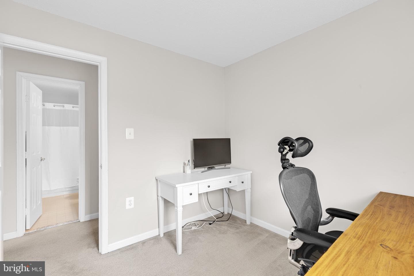 8110 Squirrel Run Road photo 32