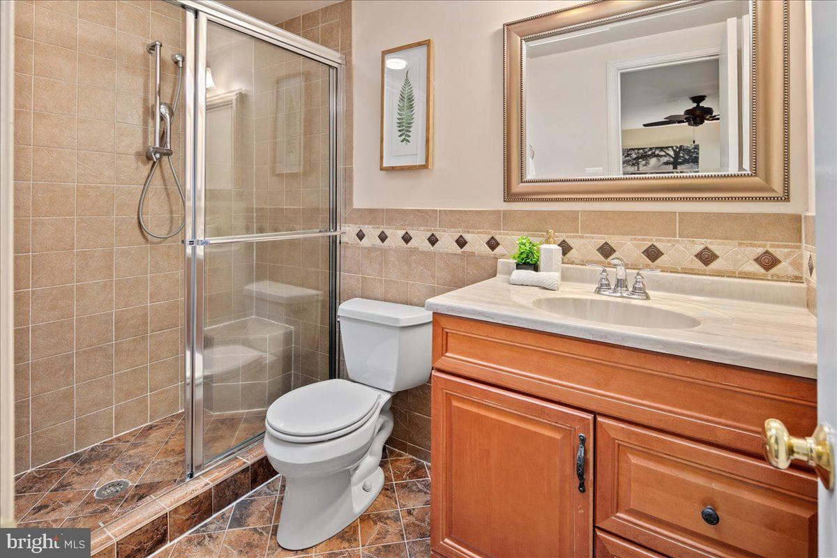 5025 Kingston Drive photo 27