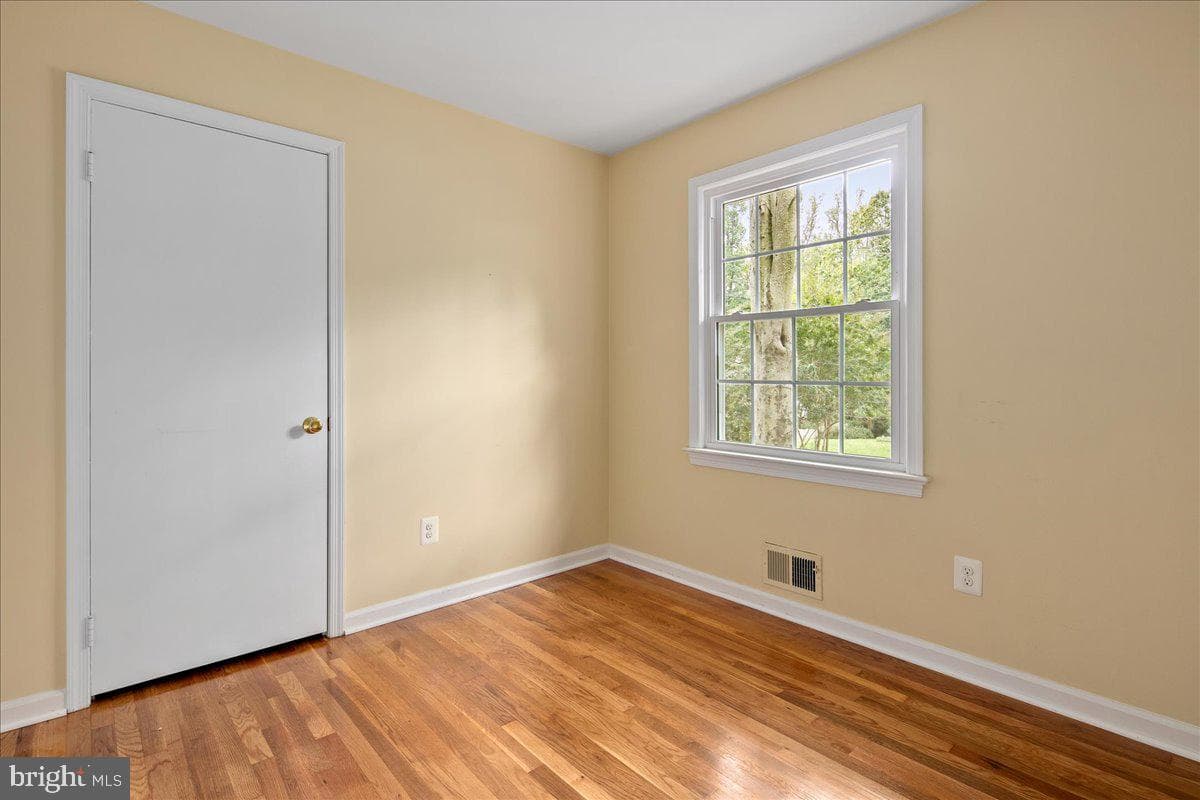 5025 Kingston Drive photo 33